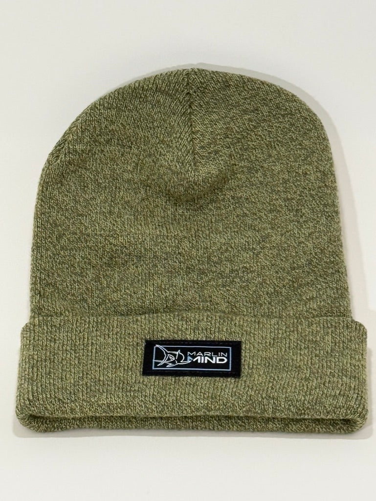 MM Beanie with cuff/woven label