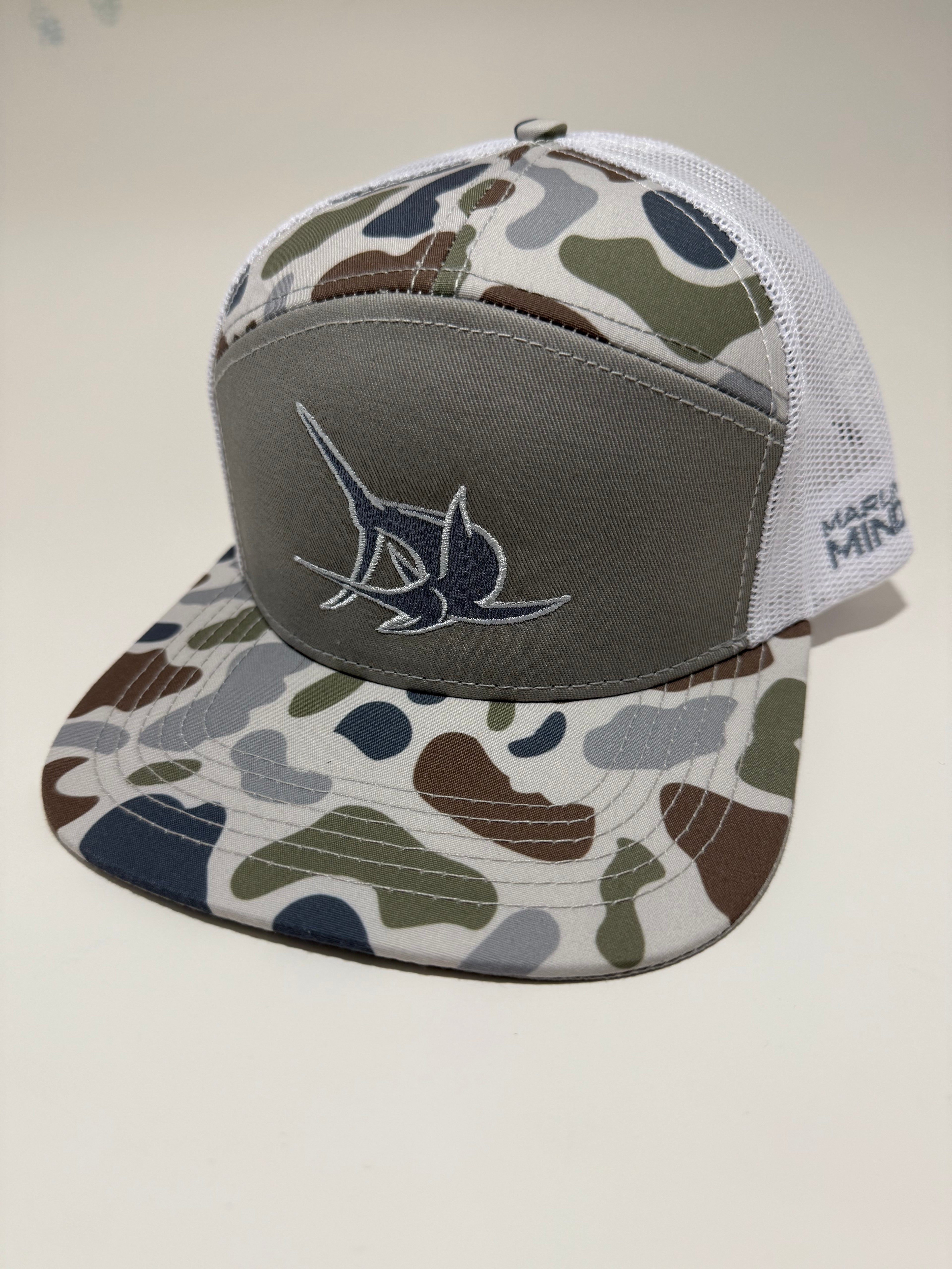 MM 7 panel mesh trucker