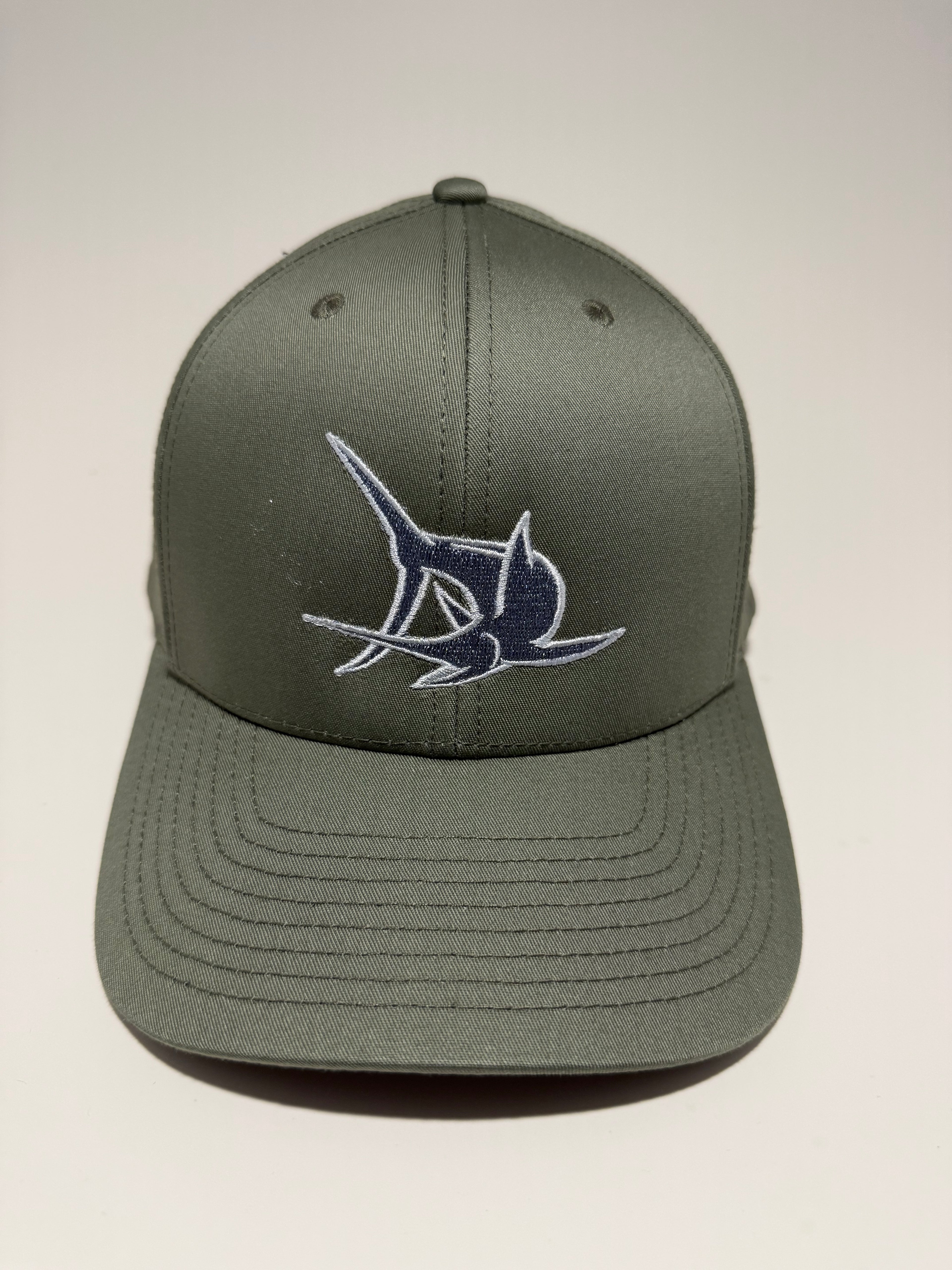 MM solid trucker